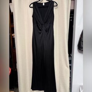 Popilush Chic Black Maxi Dress